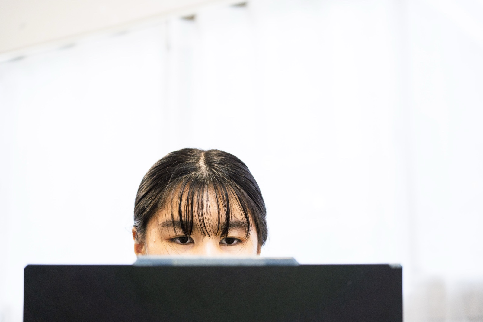 カメになりたかった7歳、14歳でDiscordコミュニティを回す。【ラボアーティスト vol.1】ネネコさん（中学3年生）