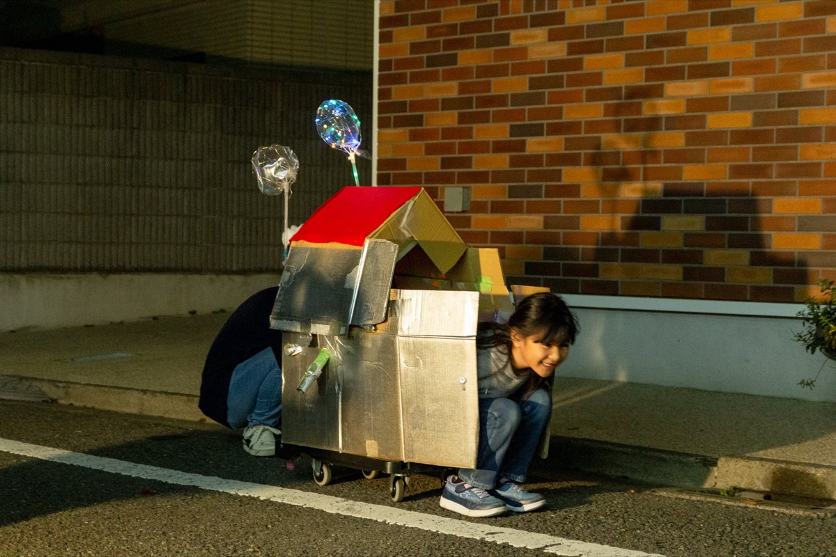 段ボールでの大型工作