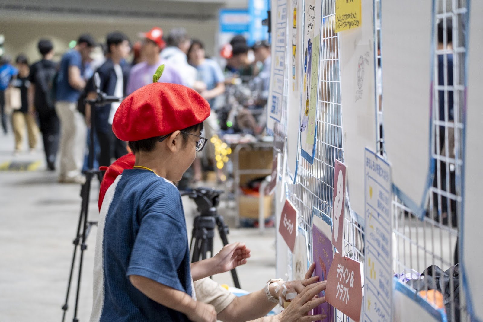 壁新聞のご案内もおまかせ