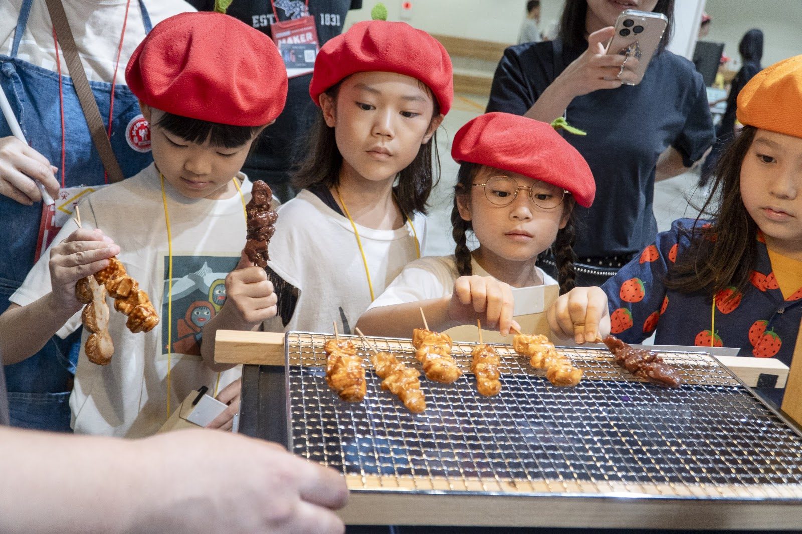 話題の「焼き鳥DJ」を発見